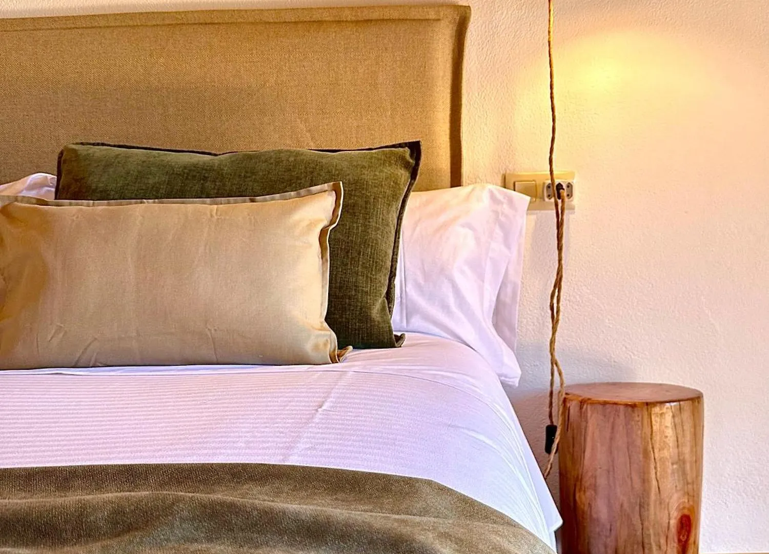Mas Camins (Adults Only) Bed & Breakfast Avinyonet de Puigventos