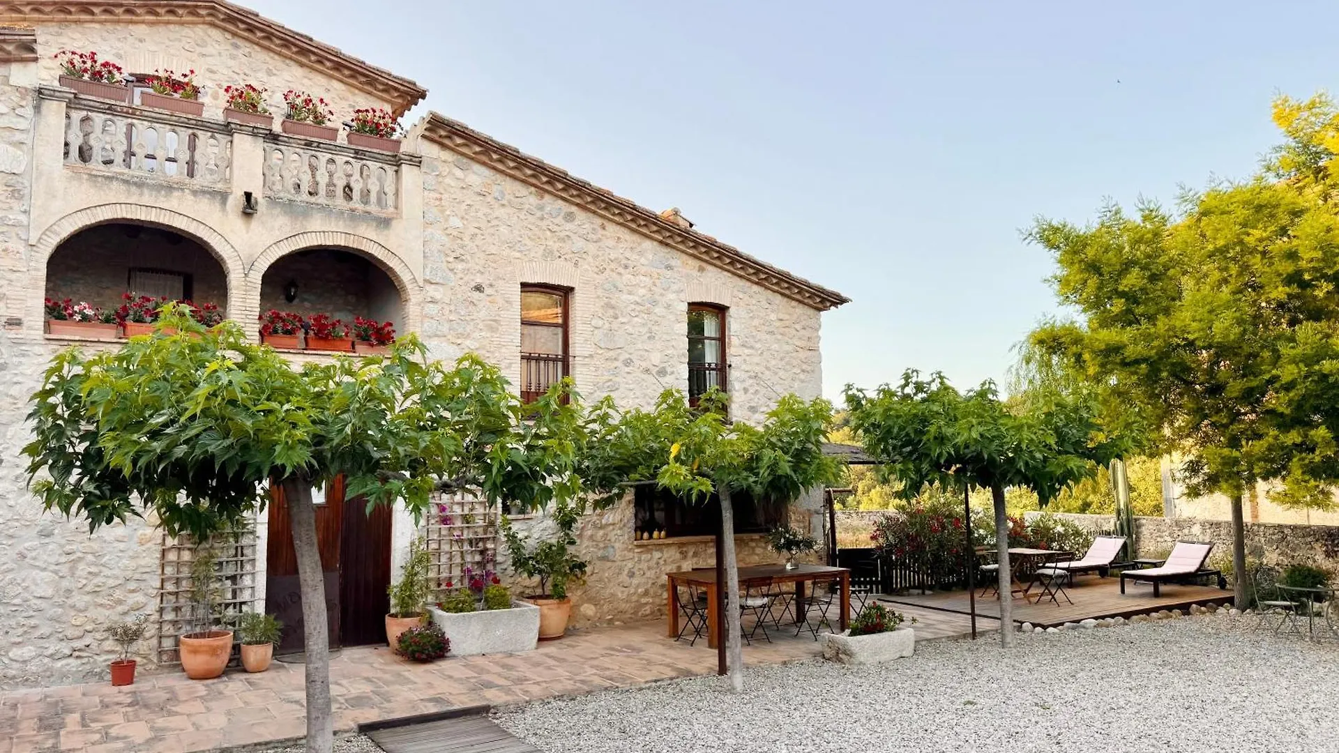 Mas Camins (Adults Only) Bed & Breakfast Avinyonet de Puigventos