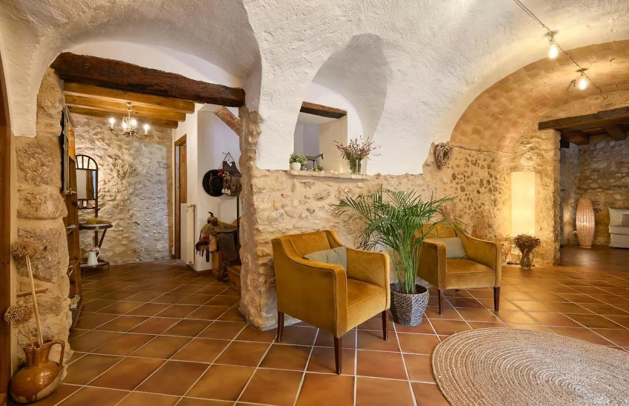 Bed & Breakfast Mas Camins (Adults Only) Bed and Breakfast Avinyonet de Puigventós