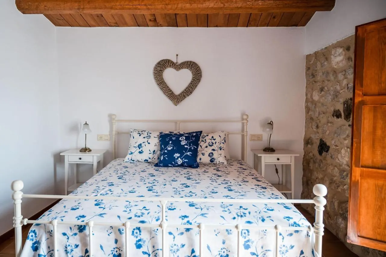 Bed and Breakfast Mas Camins (Adults Only) Avinyonet de Puigventós Frühstückspension